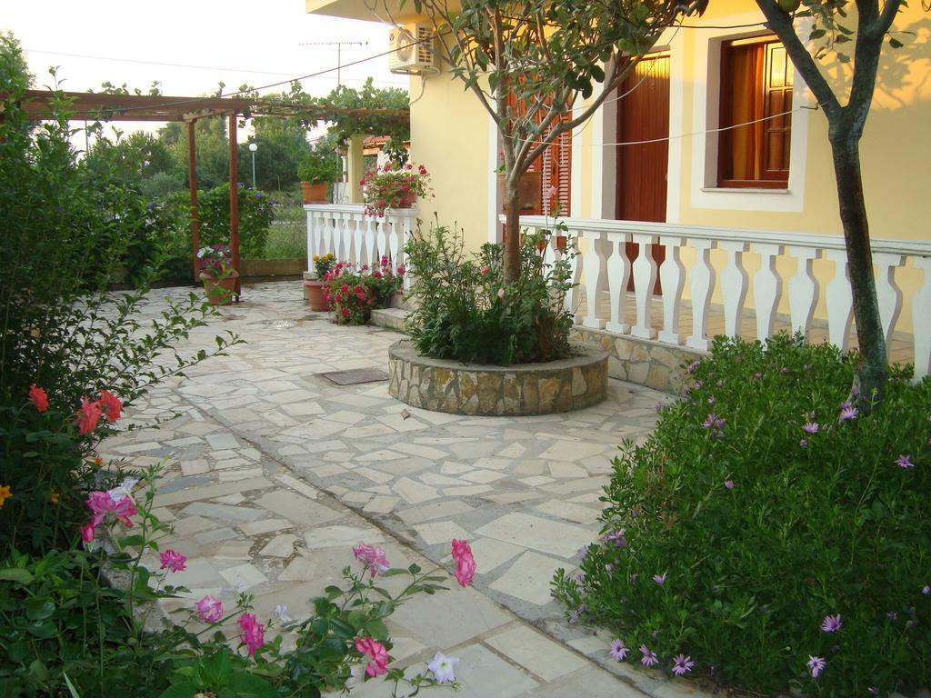 Apartment Victoria Agios Georgios  Zewnętrze zdjęcie