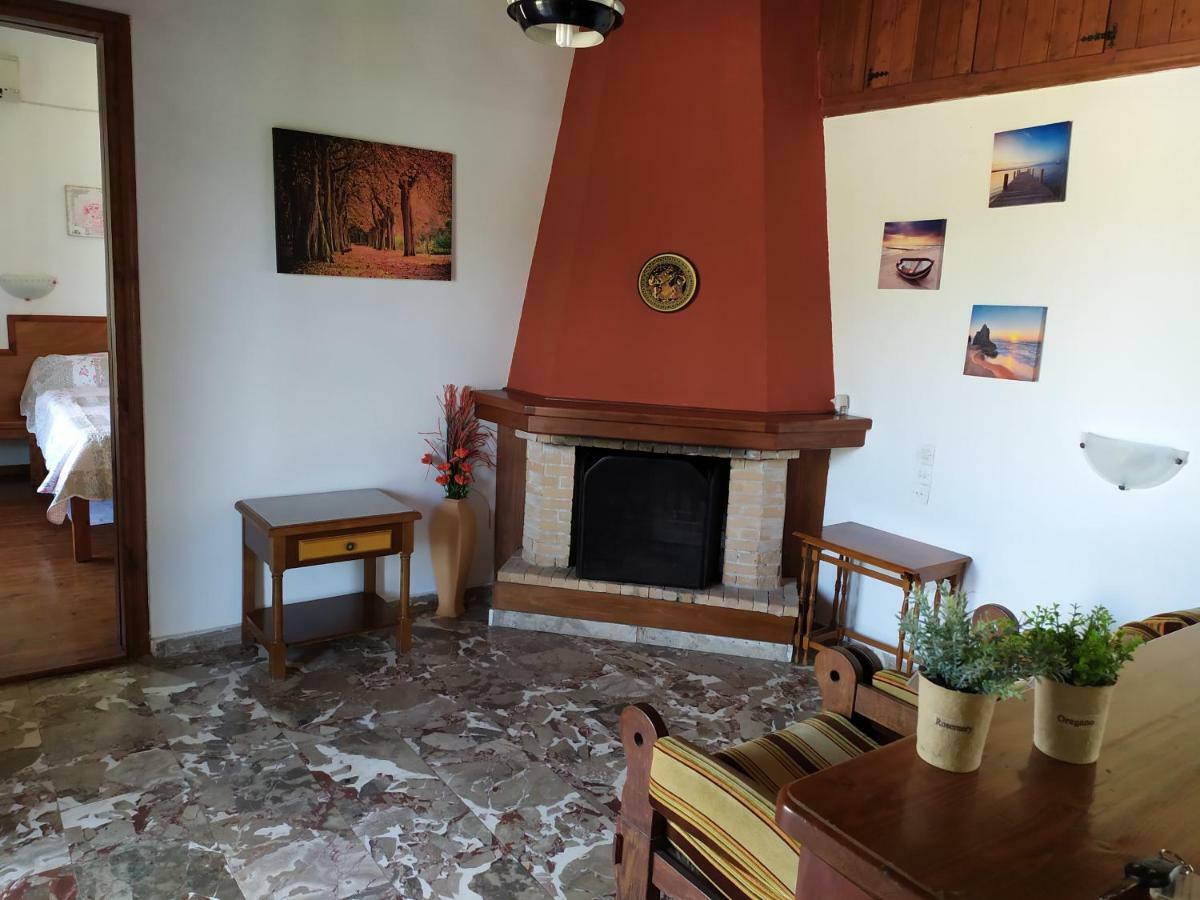 Apartment Victoria Agios Georgios  Zewnętrze zdjęcie